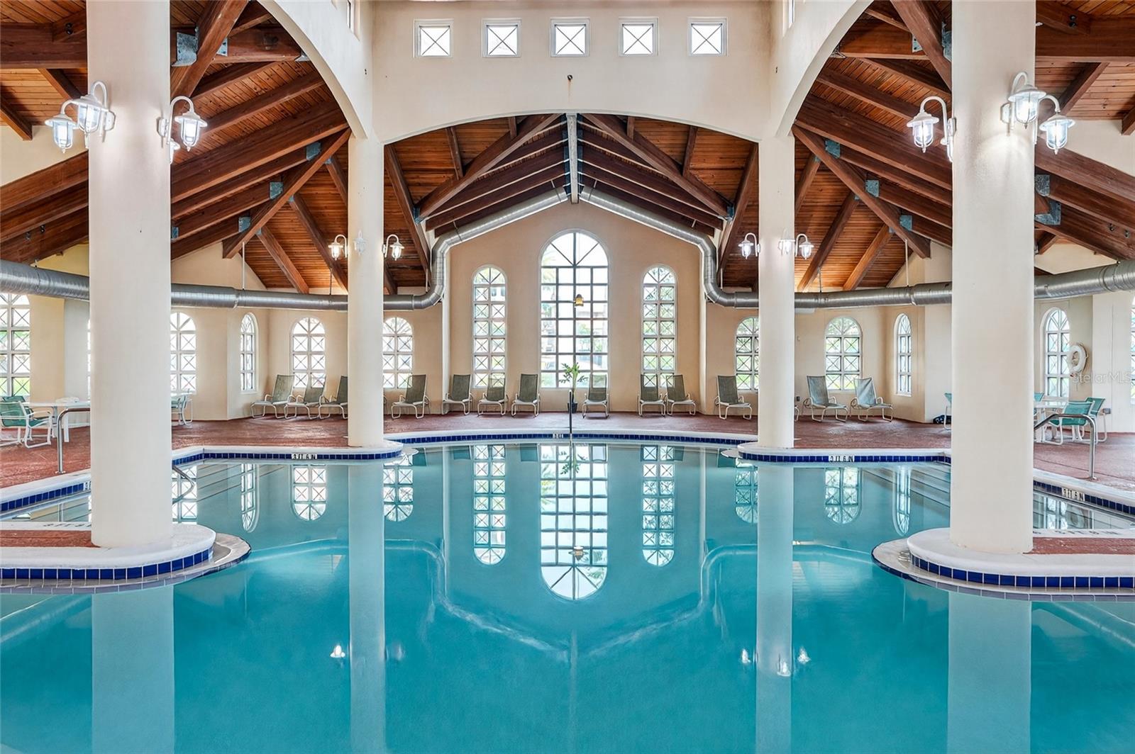 Image 31 of 56 For 200 Ocean Crest Drive 635