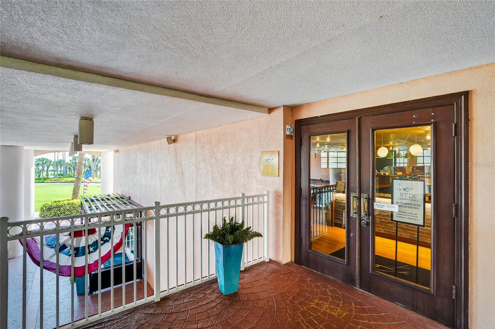 Image 33 of 56 For 200 Ocean Crest Drive 635