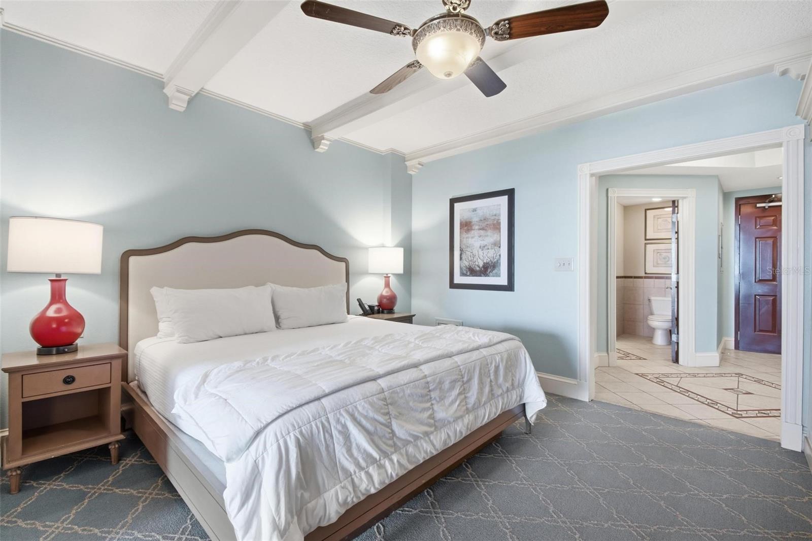 Image 9 of 56 For 200 Ocean Crest Drive 635