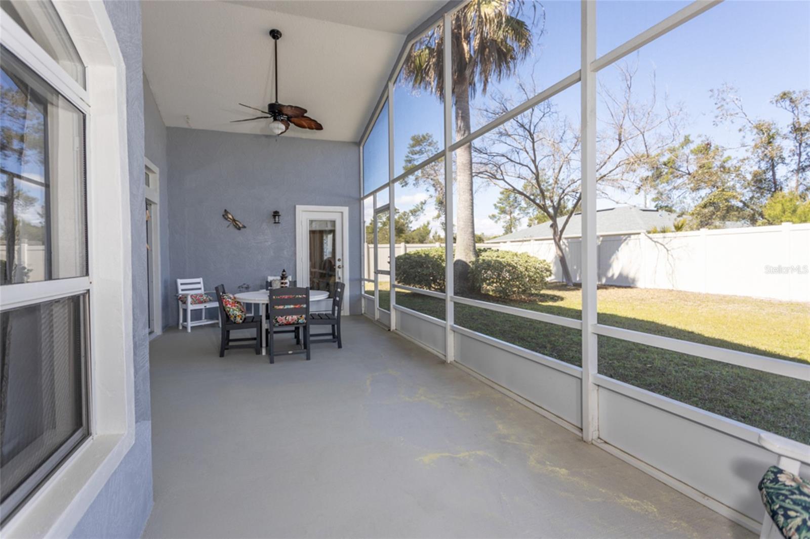 Image 20 of 27 For 11 Faircastle Lane