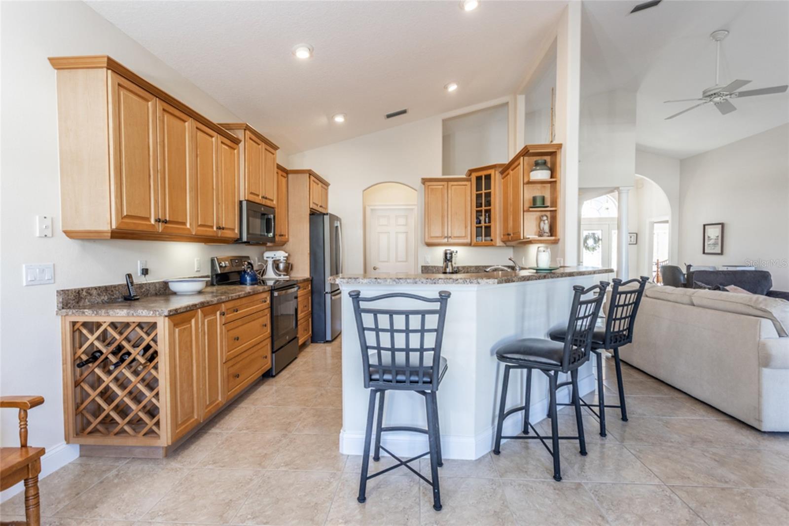 Image 7 of 27 For 11 Faircastle Lane