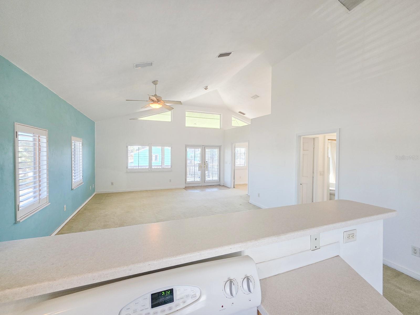 Image 12 of 54 For 208 3rd Street