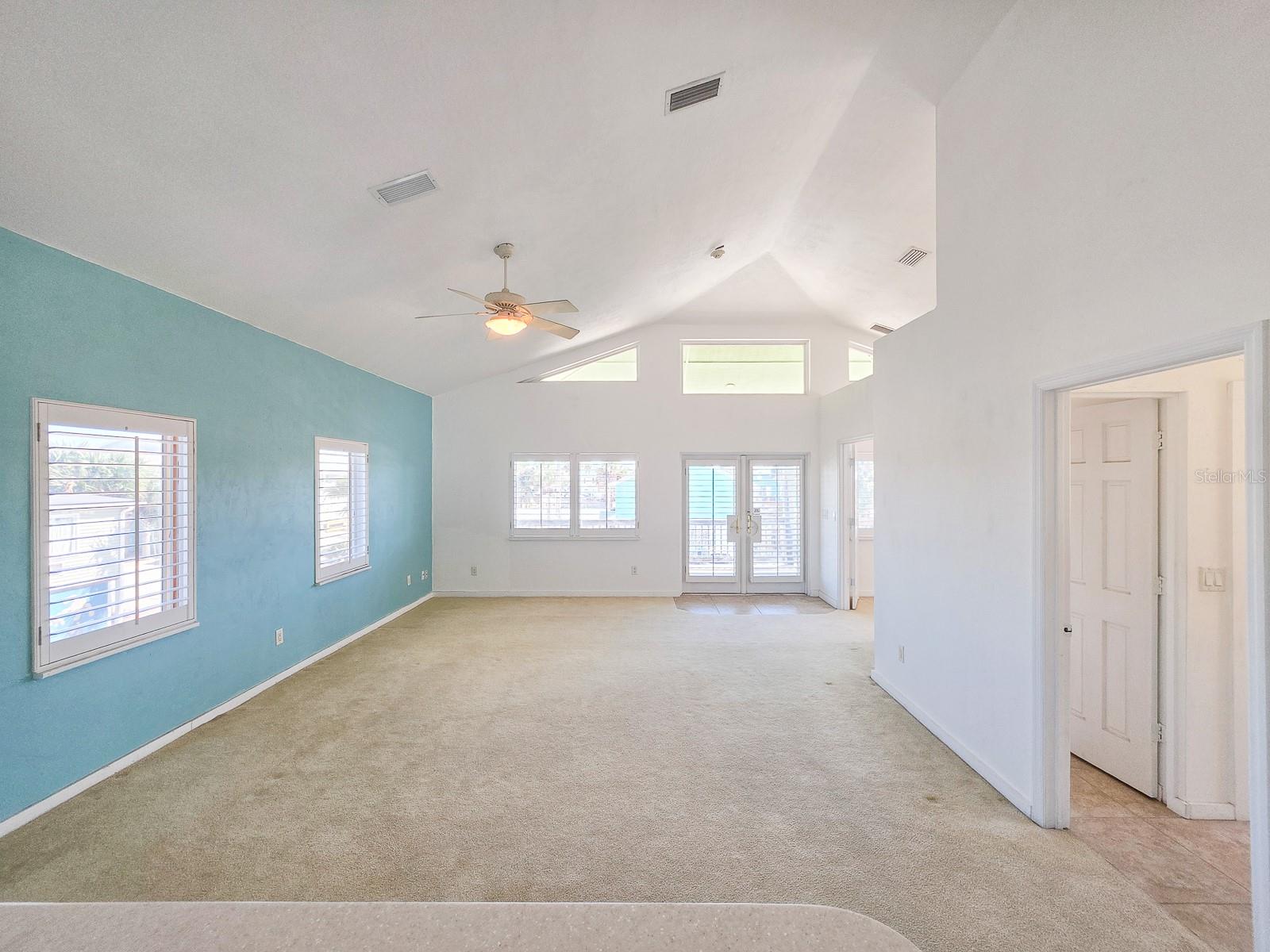 Image 13 of 54 For 208 3rd Street