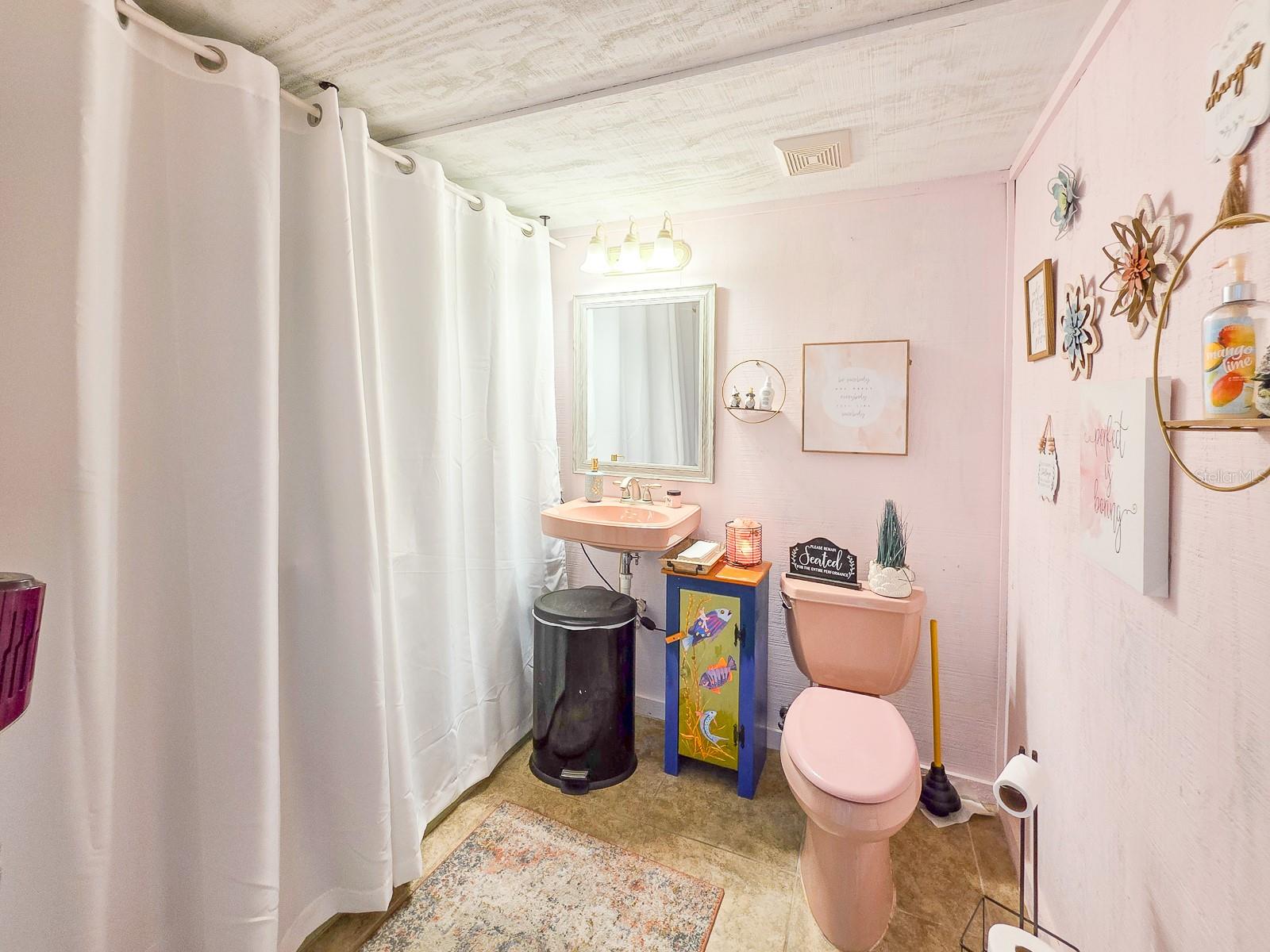 Image 37 of 54 For 208 3rd Street