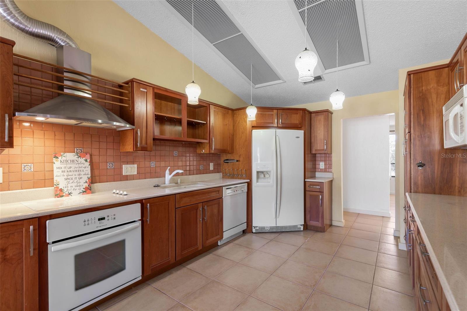 Image 22 of 59 For 3203 John Anderson Drive