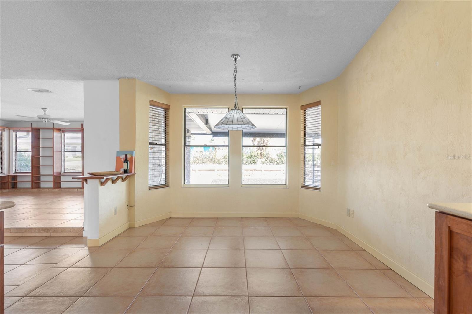 Image 25 of 59 For 3203 John Anderson Drive