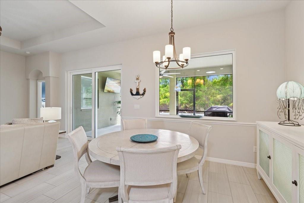 Image 11 of 41 For 45 Graham Woods Place