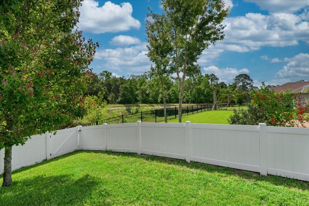 Image 31 of 41 For 45 Graham Woods Place