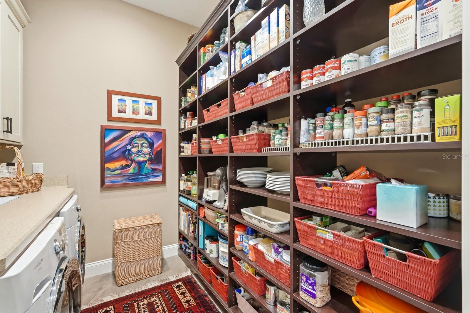 Image 19 of 63 For 56 Park Circle