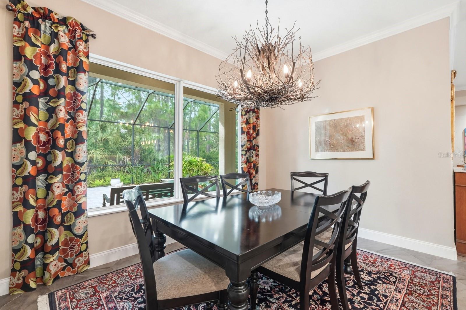 Image 22 of 63 For 56 Park Circle