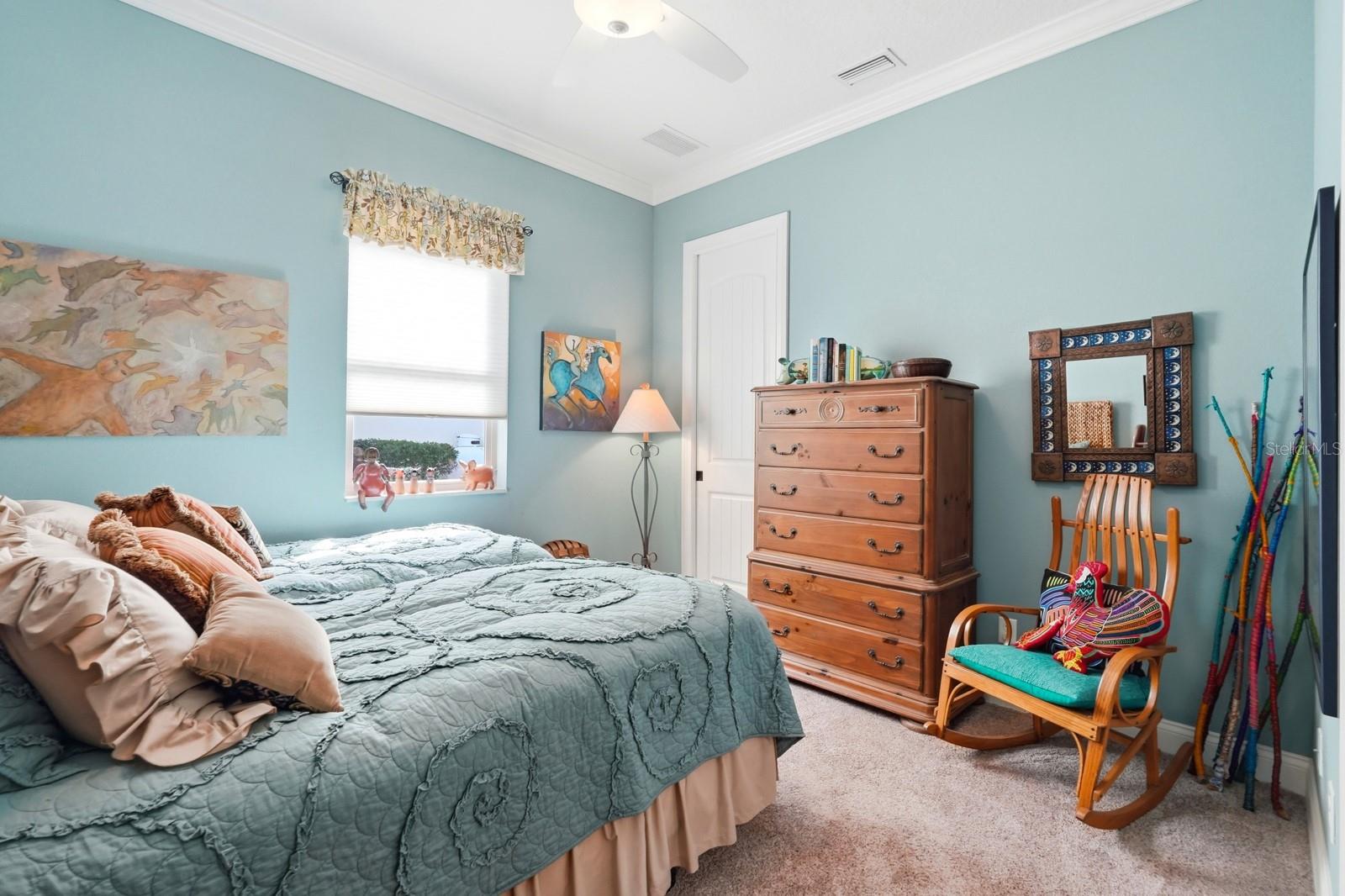 Image 33 of 63 For 56 Park Circle