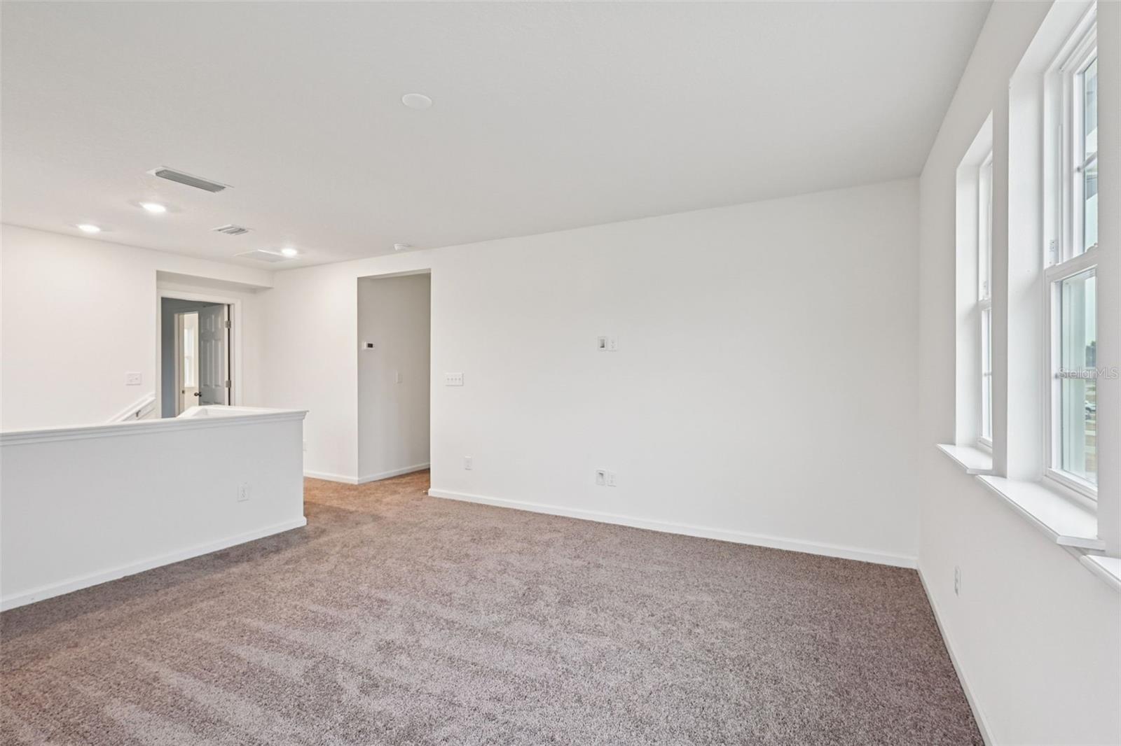 Image 10 of 32 For 94 Waverly Lane