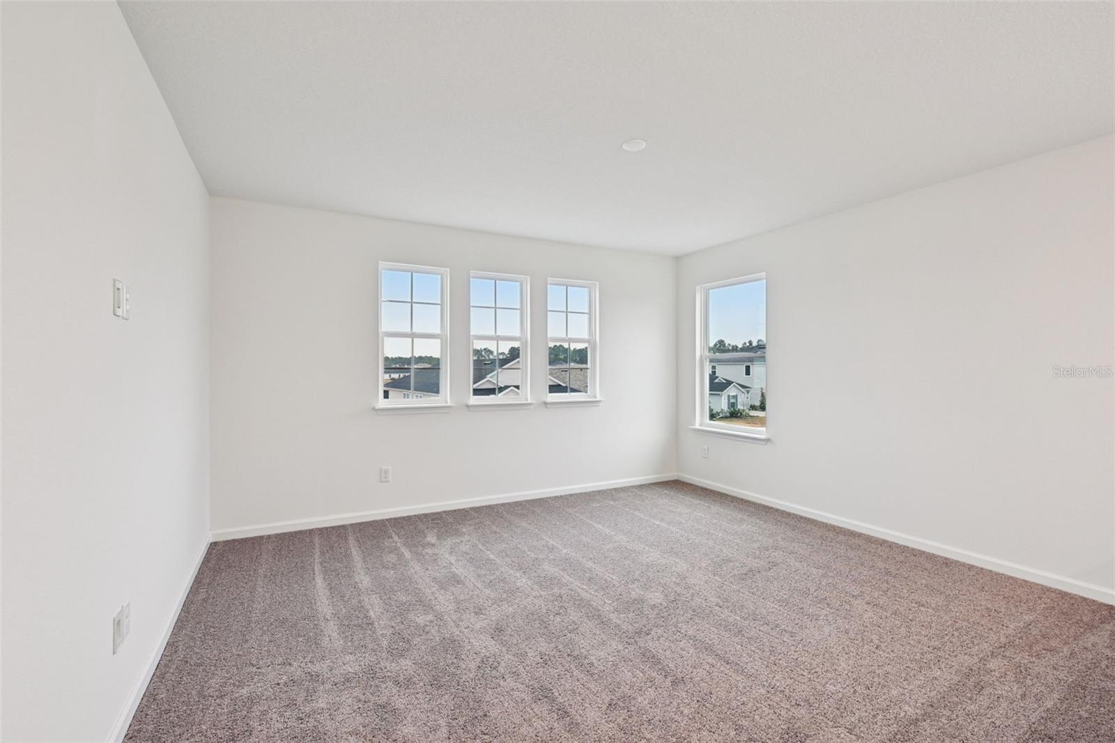 Image 11 of 32 For 94 Waverly Lane