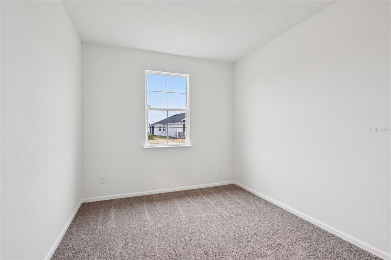 Image 21 of 32 For 94 Waverly Lane