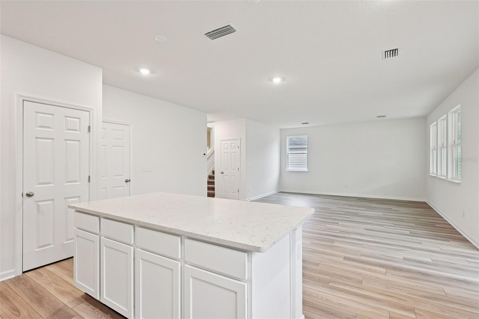 Image 22 of 32 For 94 Waverly Lane