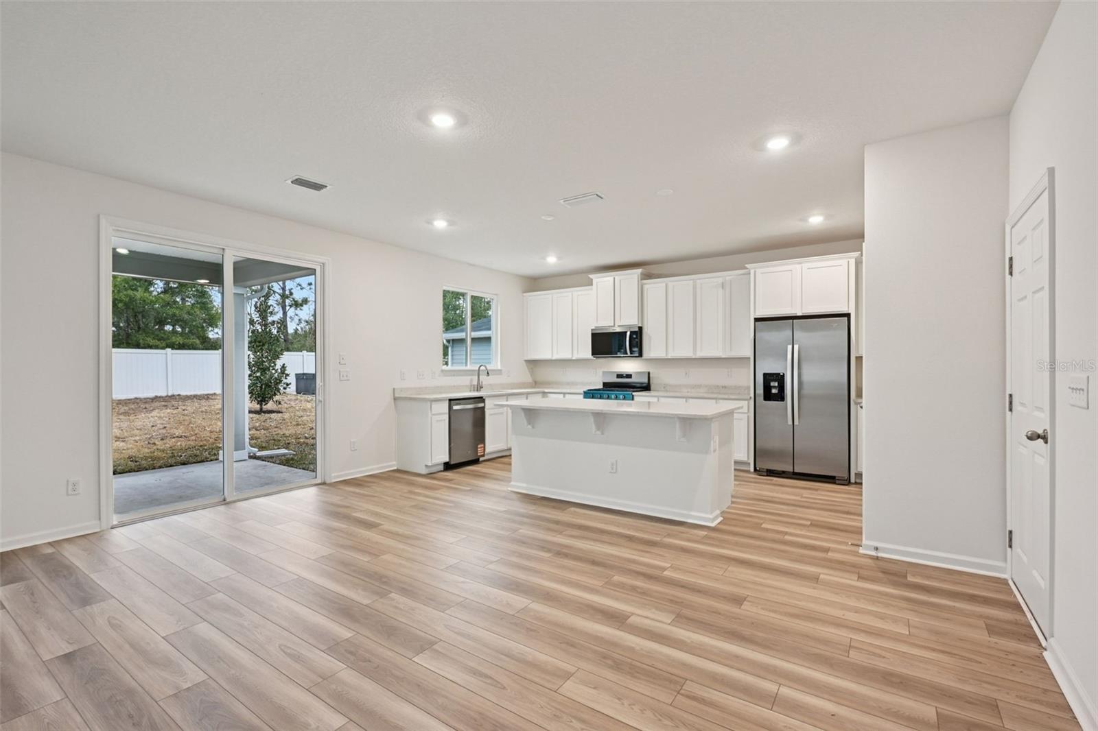 Image 26 of 32 For 94 Waverly Lane