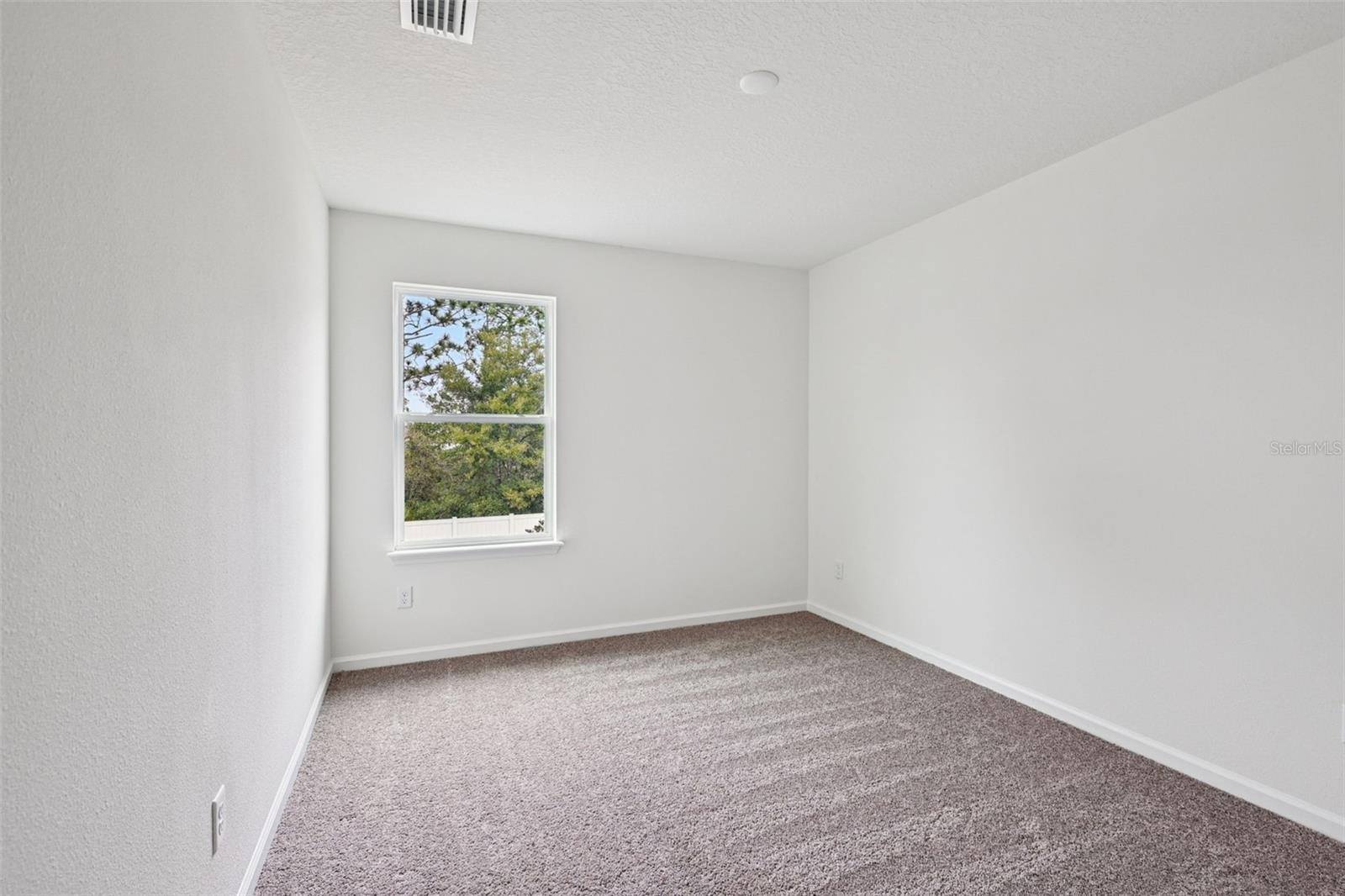 Image 5 of 32 For 94 Waverly Lane