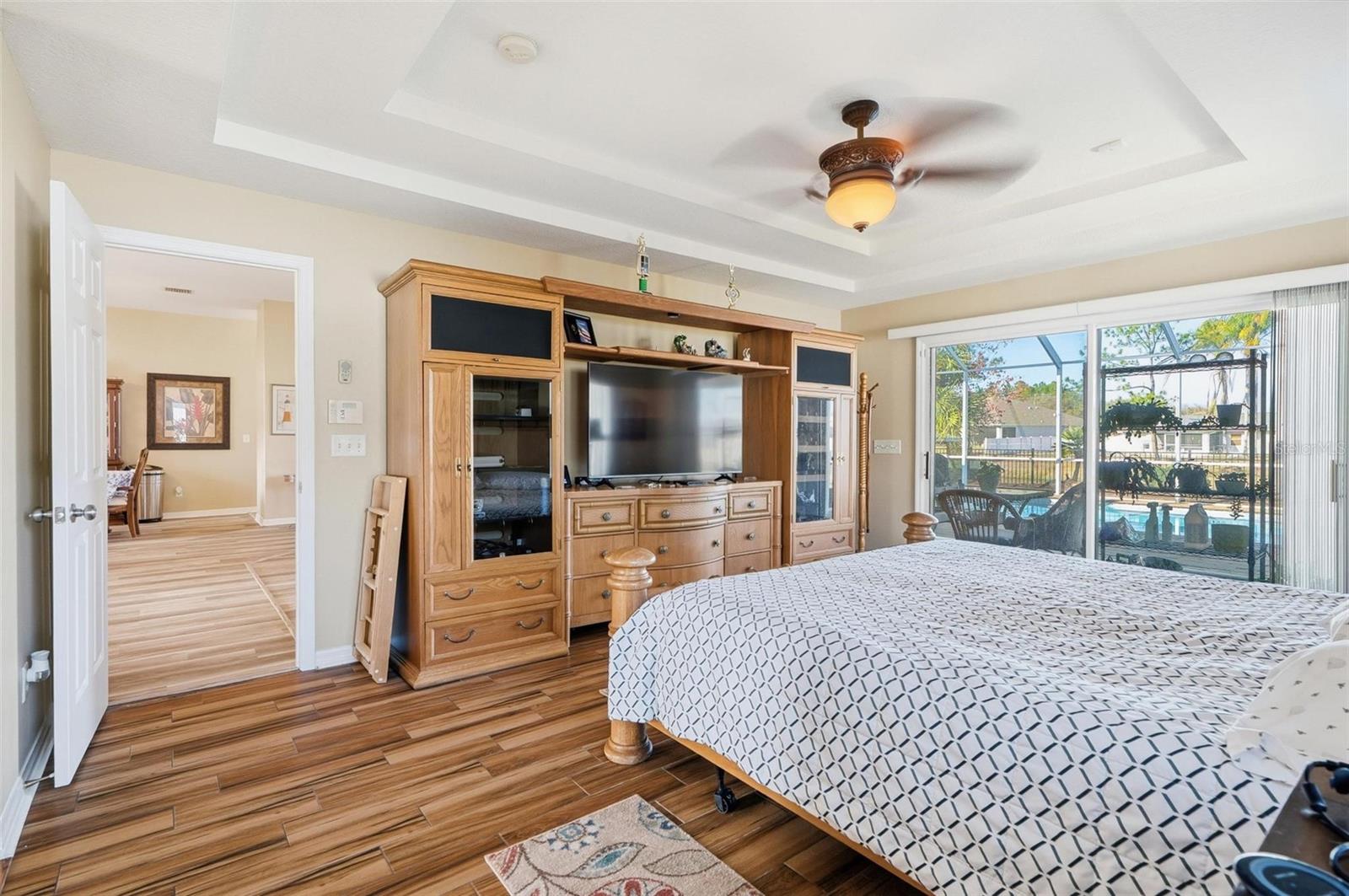 Image 34 of 68 For 58 Buttonworth Drive