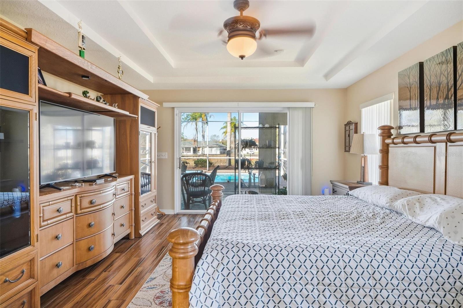 Image 37 of 68 For 58 Buttonworth Drive