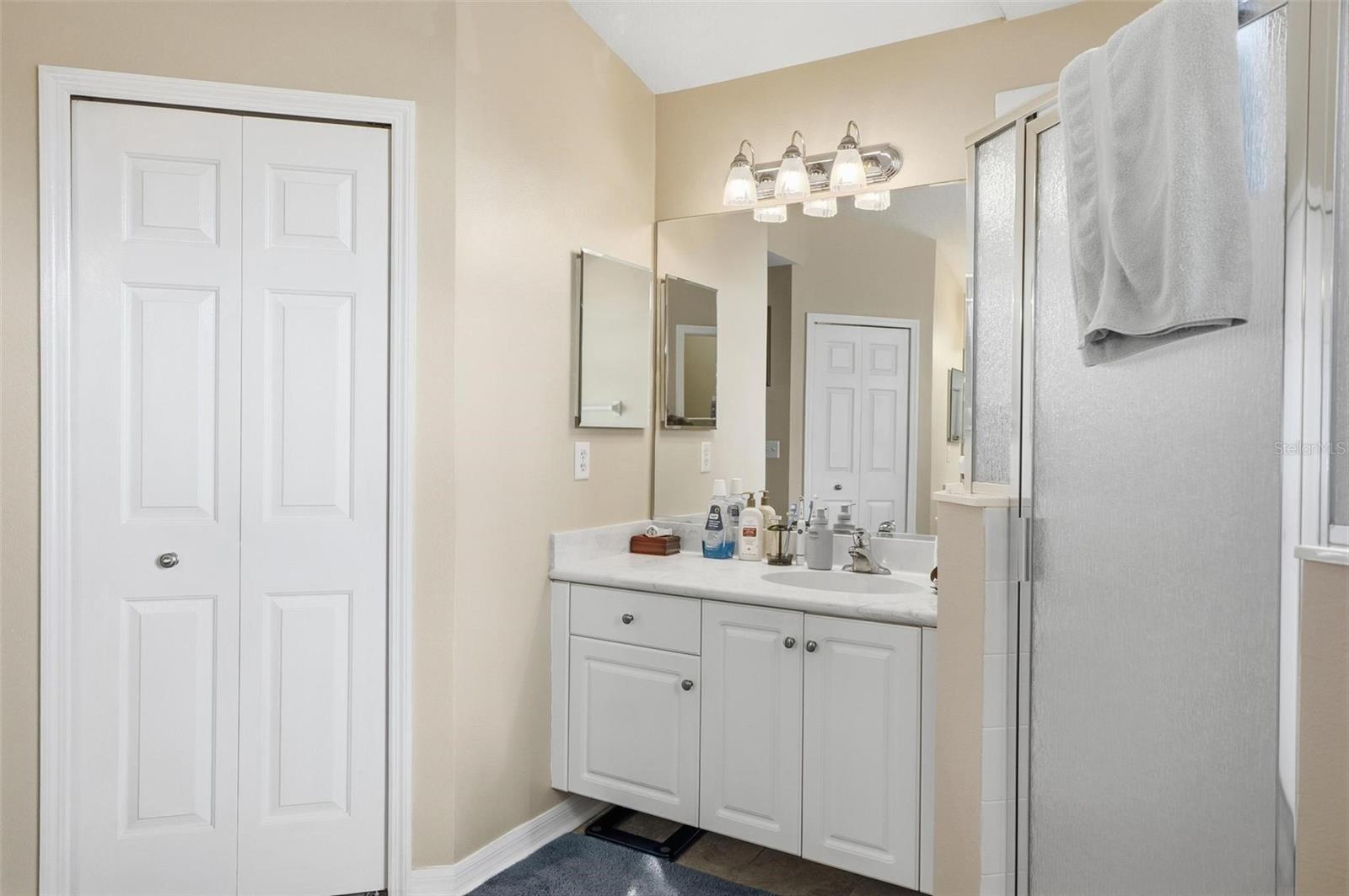 Image 42 of 68 For 58 Buttonworth Drive