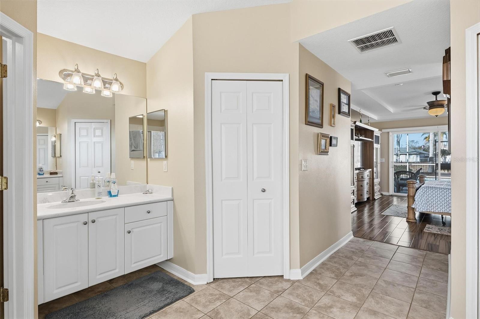 Image 43 of 68 For 58 Buttonworth Drive