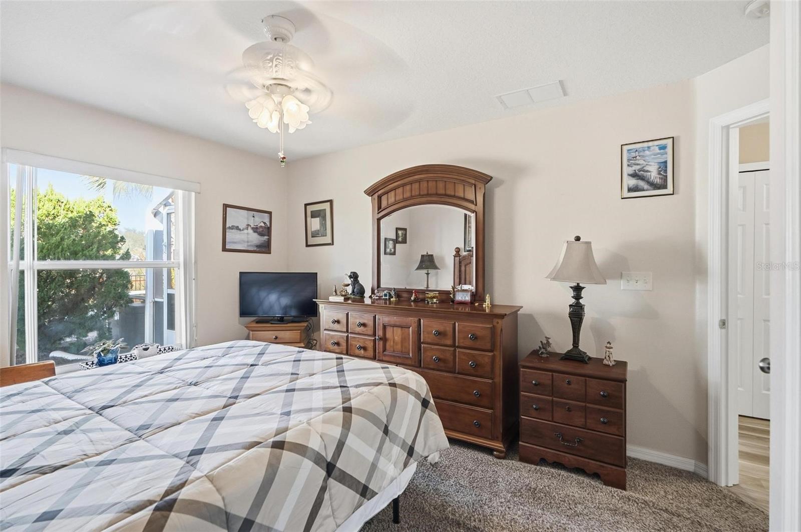 Image 47 of 68 For 58 Buttonworth Drive