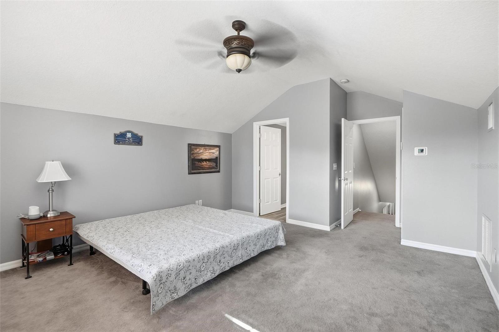 Image 52 of 68 For 58 Buttonworth Drive