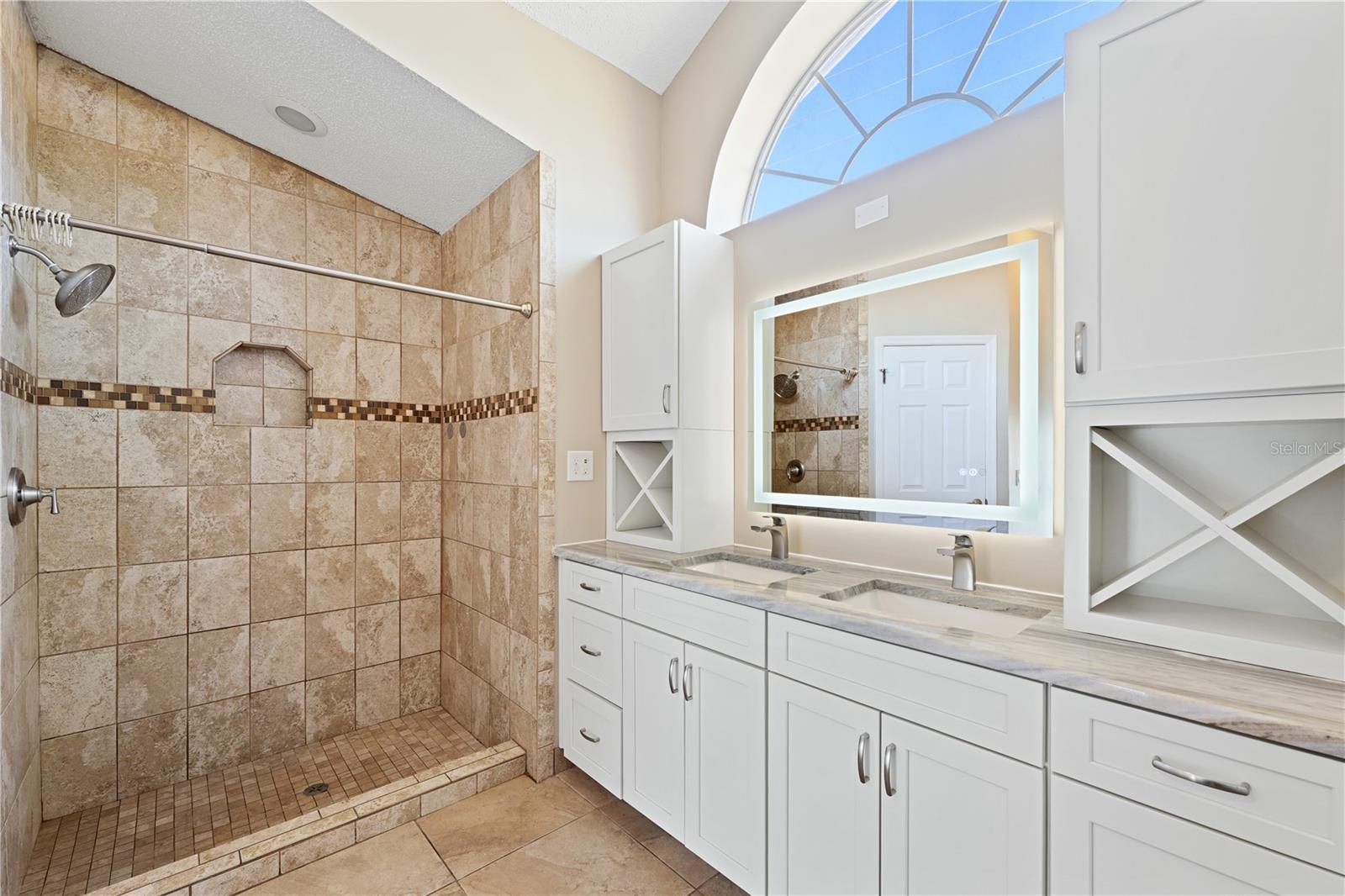 Image 19 of 48 For 14 Wynnfield Drive