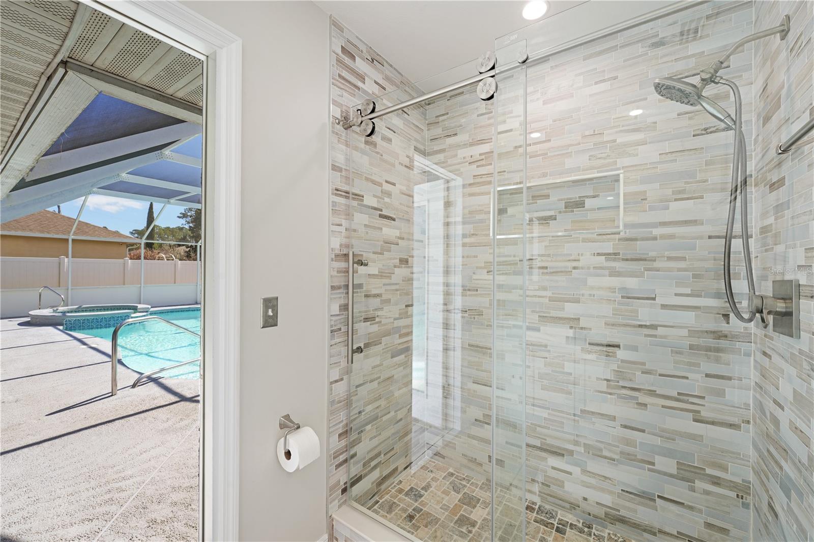 Image 22 of 48 For 14 Wynnfield Drive