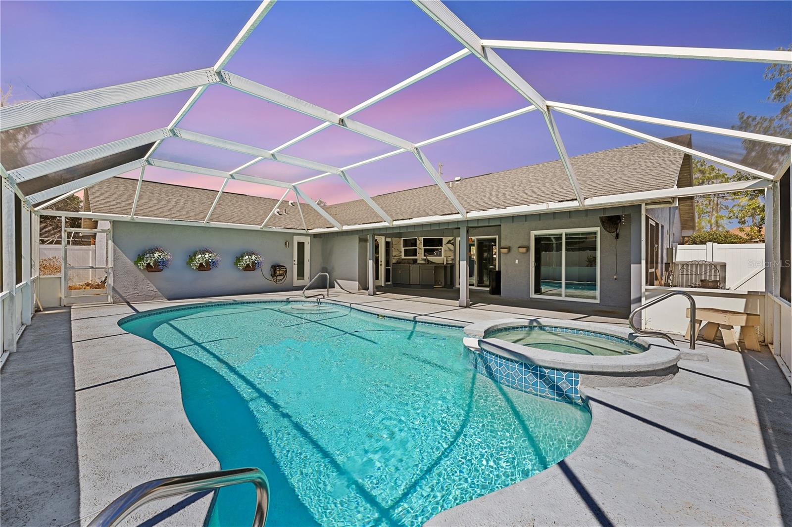 Image 31 of 48 For 14 Wynnfield Drive