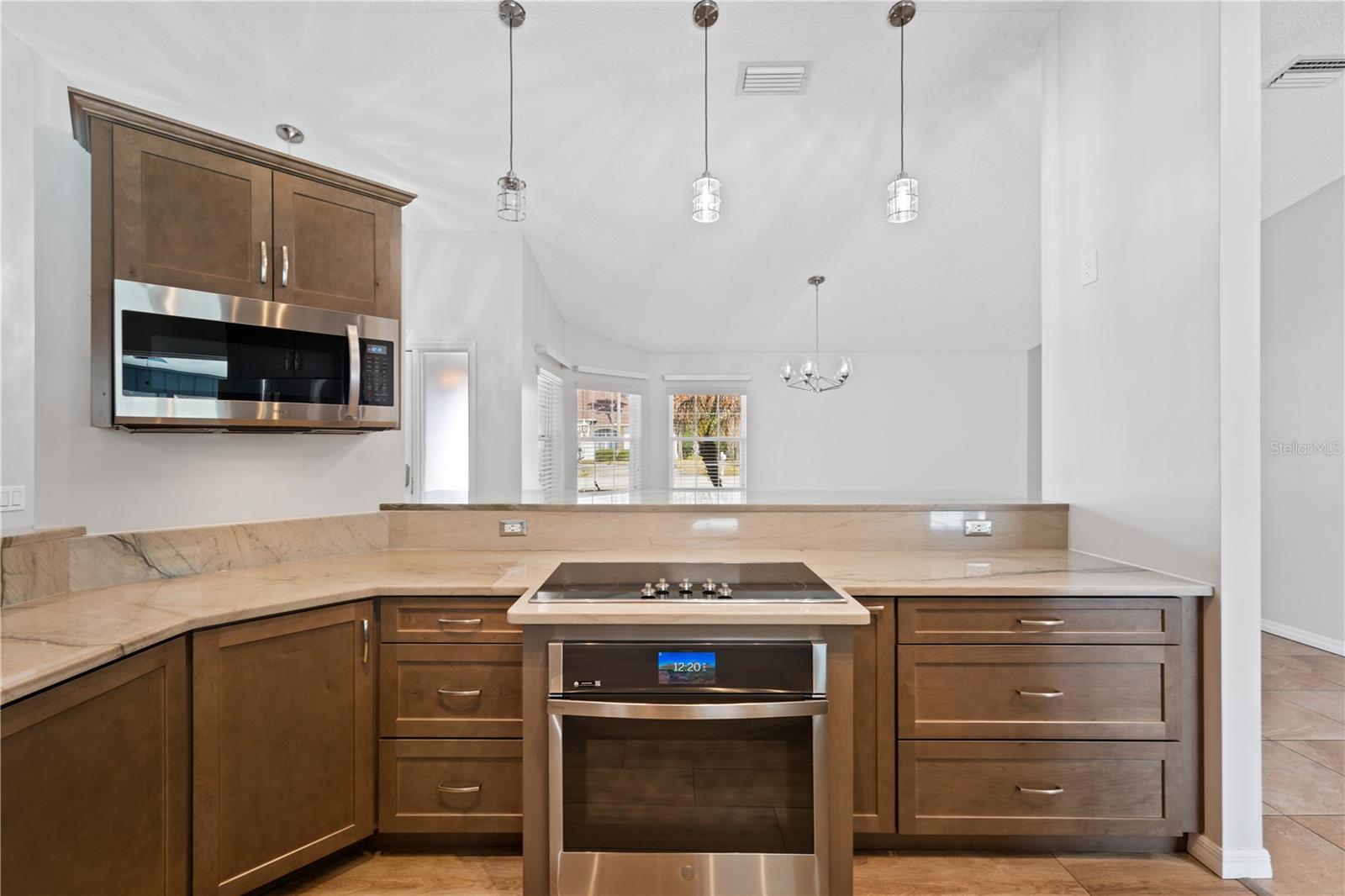 Image 7 of 48 For 14 Wynnfield Drive