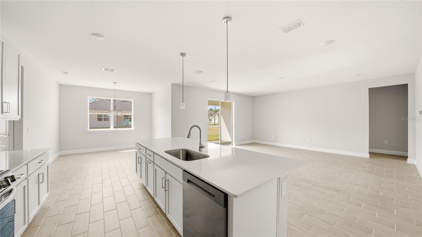 Image 15 of 46 For 2 Roller Lane