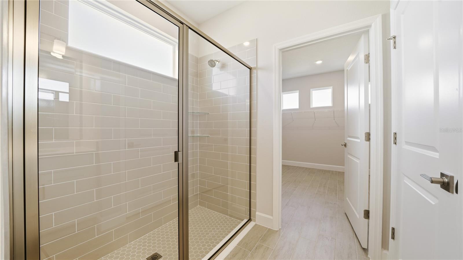 Image 23 of 46 For 2 Roller Lane