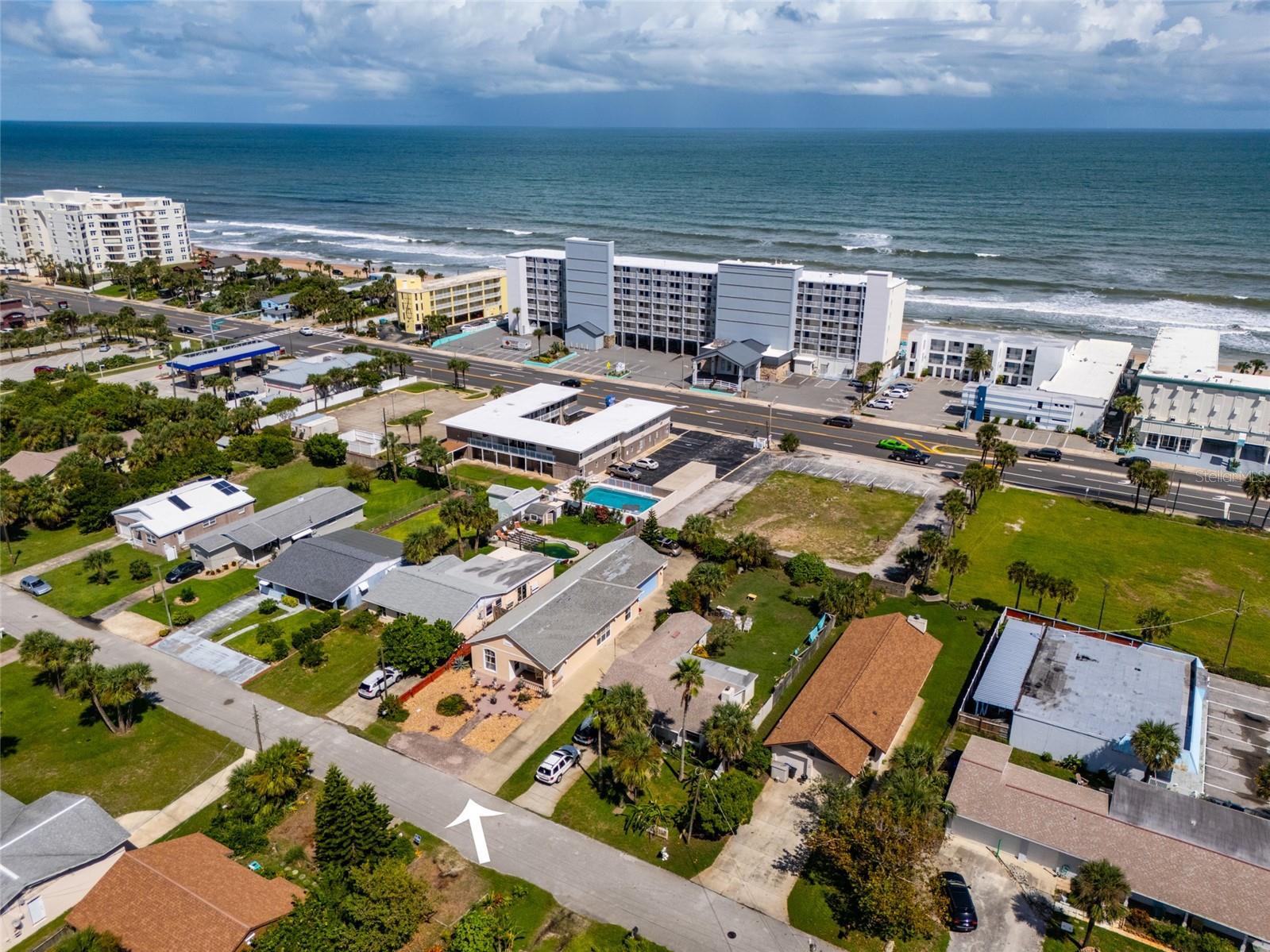 Image 2 of 53 For 497 Grandview Avenue