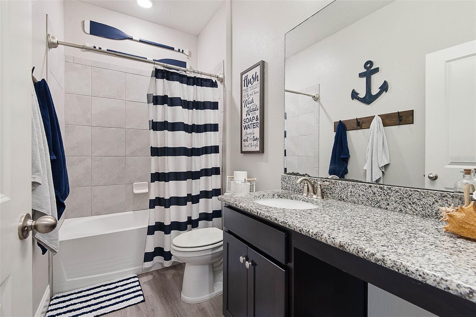 Image 35 of 54 For 37 Londonderry Drive