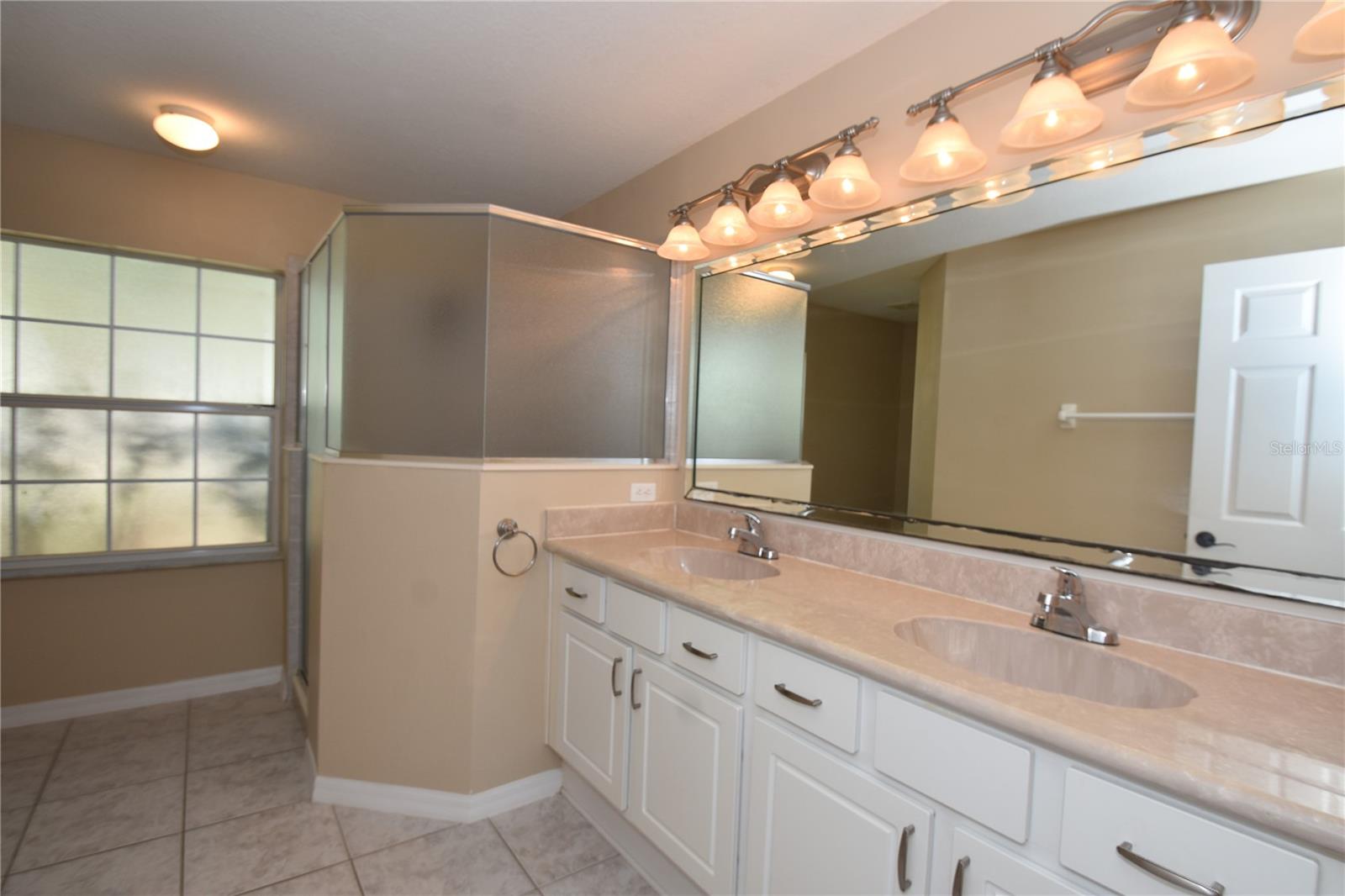 Image 25 of 55 For 54 Postwood Drive