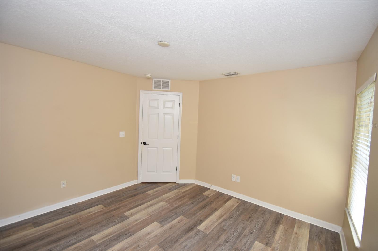 Image 33 of 55 For 54 Postwood Drive