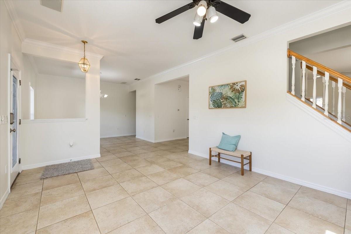 Image 17 of 56 For 4 Lake Charles Place