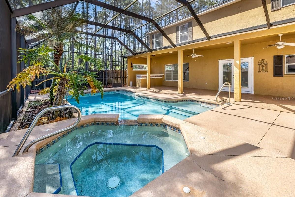 Image 2 of 56 For 4 Lake Charles Place