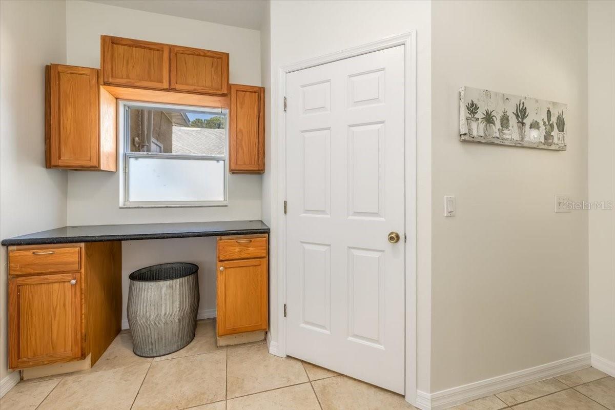 Image 22 of 56 For 4 Lake Charles Place