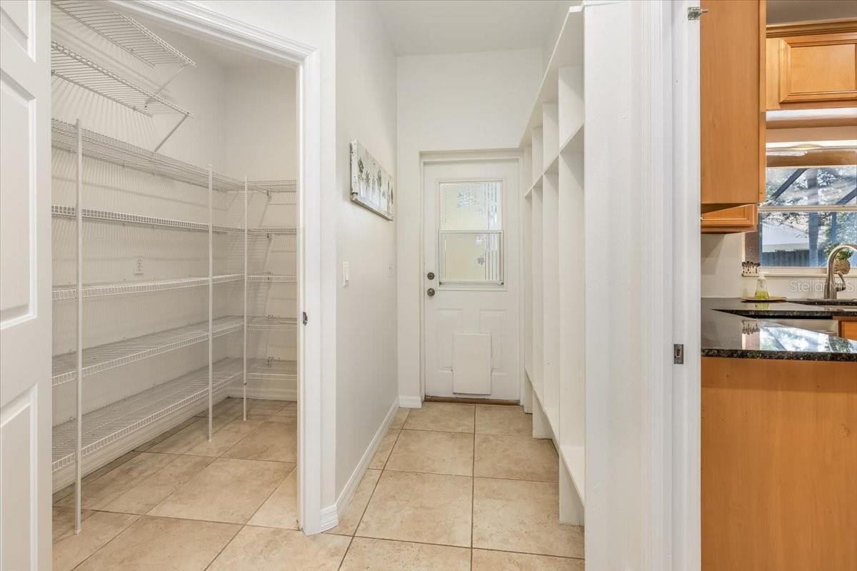 Image 37 of 56 For 4 Lake Charles Place