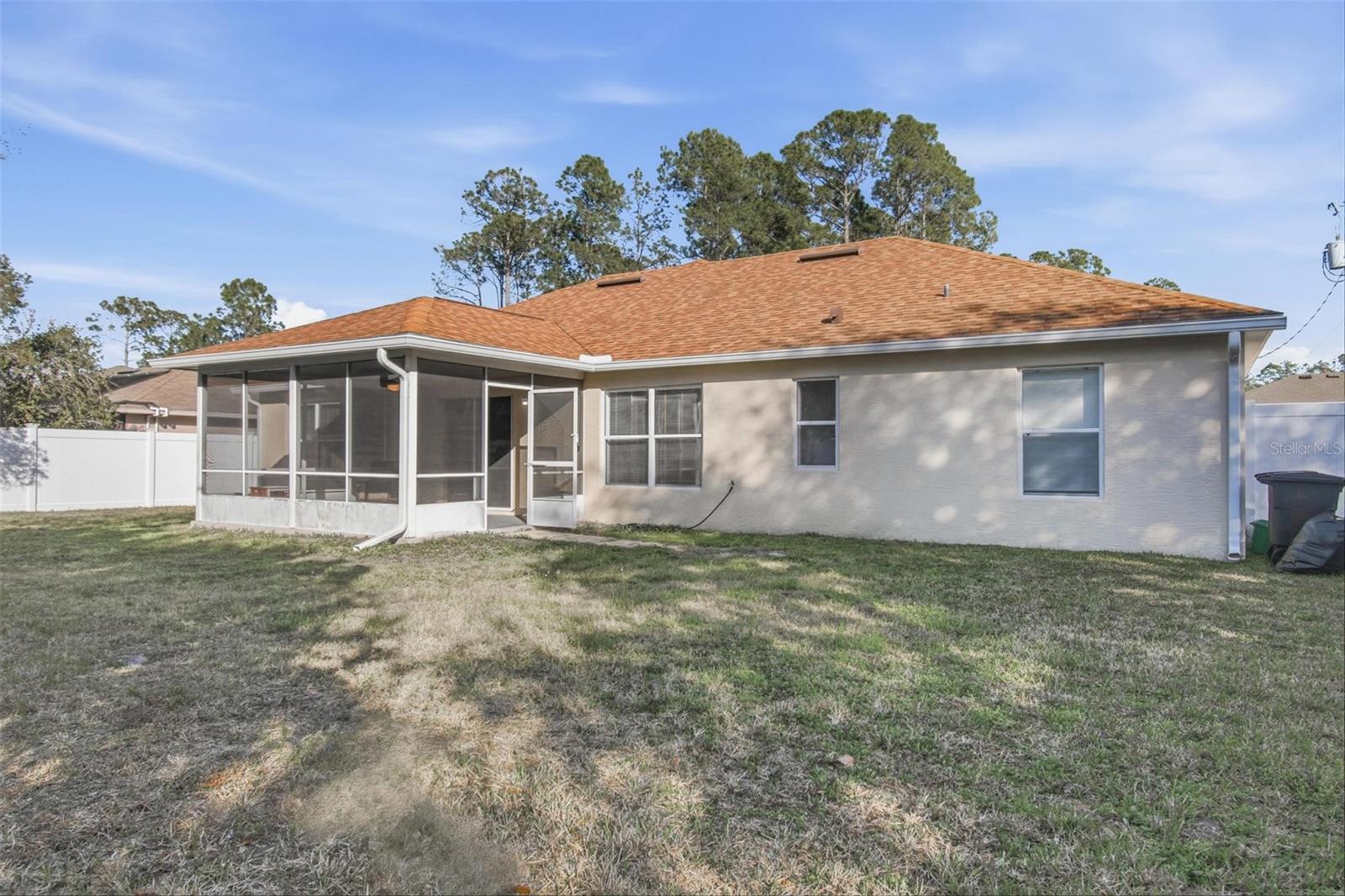 Image 36 of 38 For 4 Red Oak Place