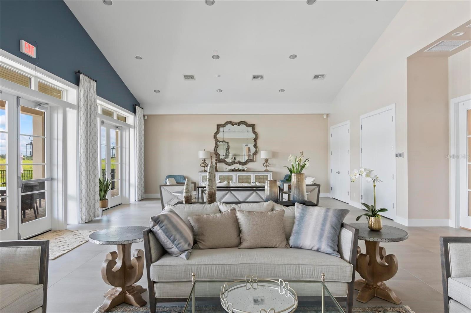 Image 22 of 61 For 6 Del Palma Drive