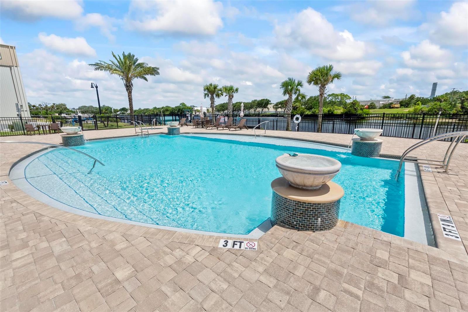 Image 9 of 61 For 6 Del Palma Drive