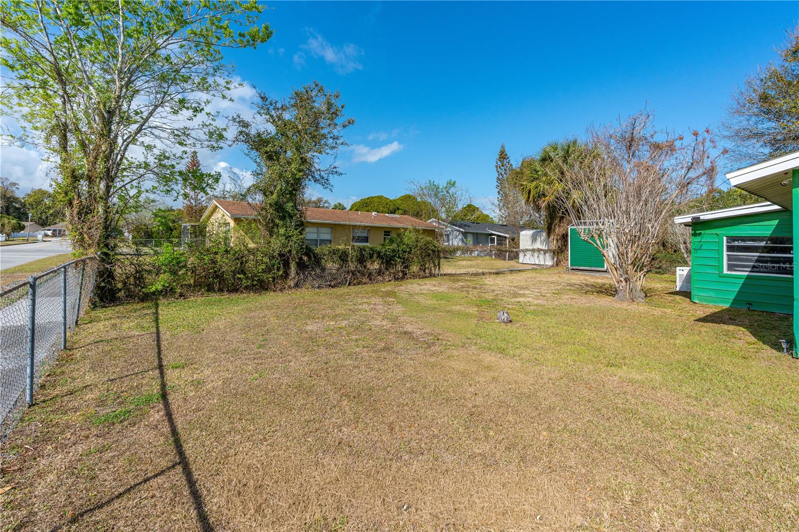 Image 10 of 37 For 808 Kathy Street