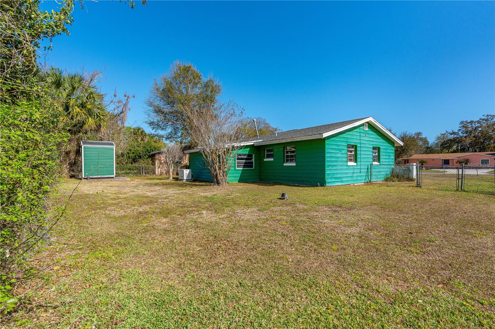 Image 12 of 37 For 808 Kathy Street