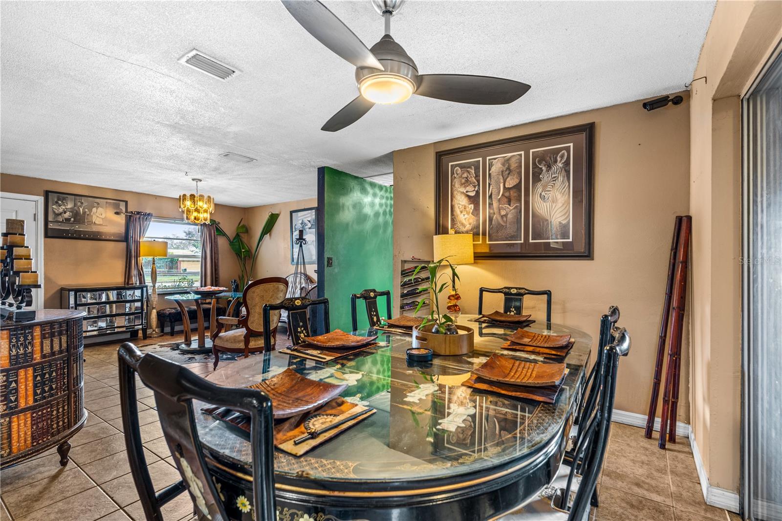 Image 20 of 37 For 808 Kathy Street