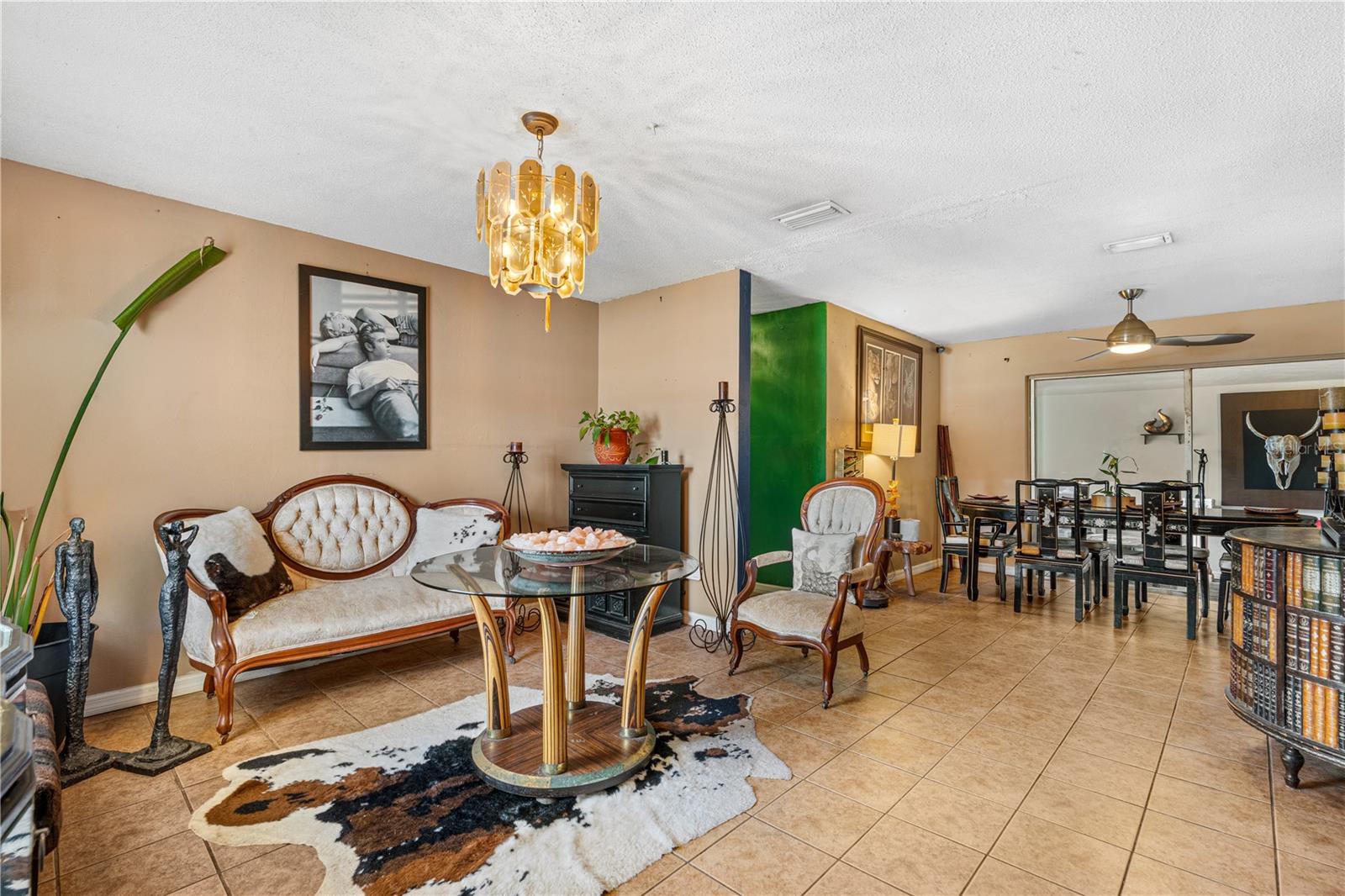 Image 3 of 37 For 808 Kathy Street