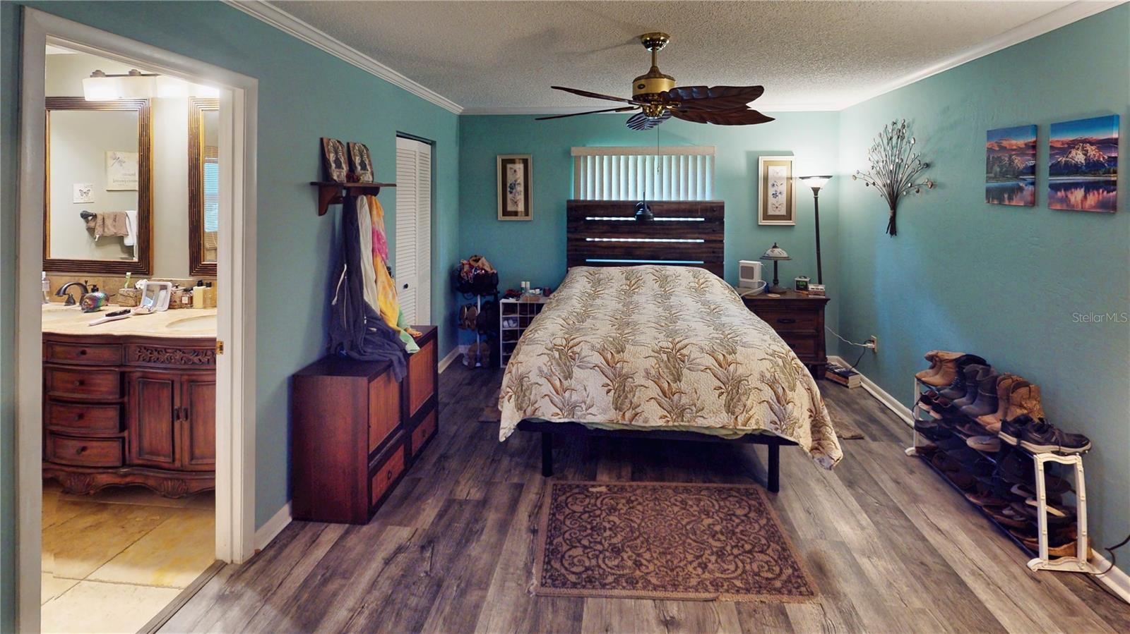 Image 51 of 62 For 14 Black Oak Court