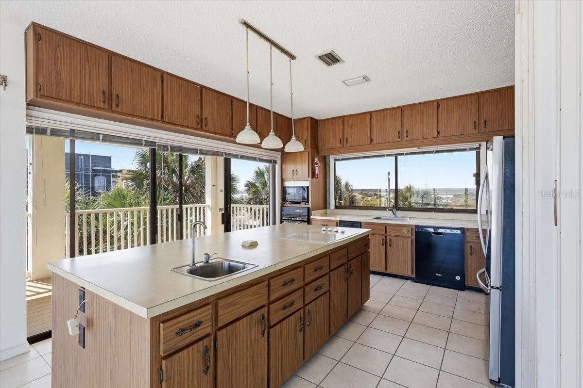 Image 13 of 66 For 7542 A1a S 